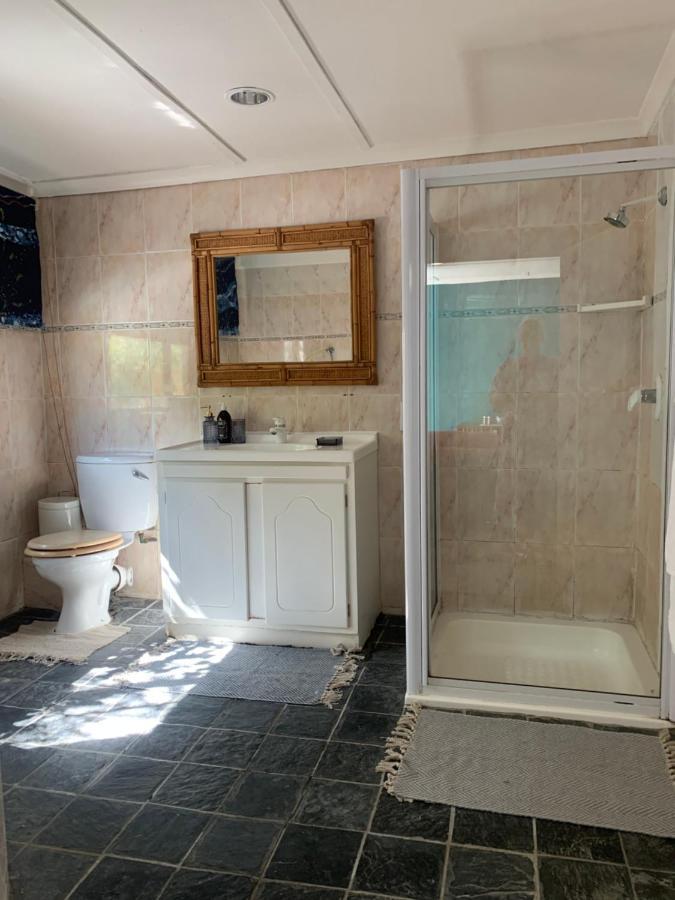 סטלנבוש The Little Hideaway Guesthouse מראה חיצוני תמונה