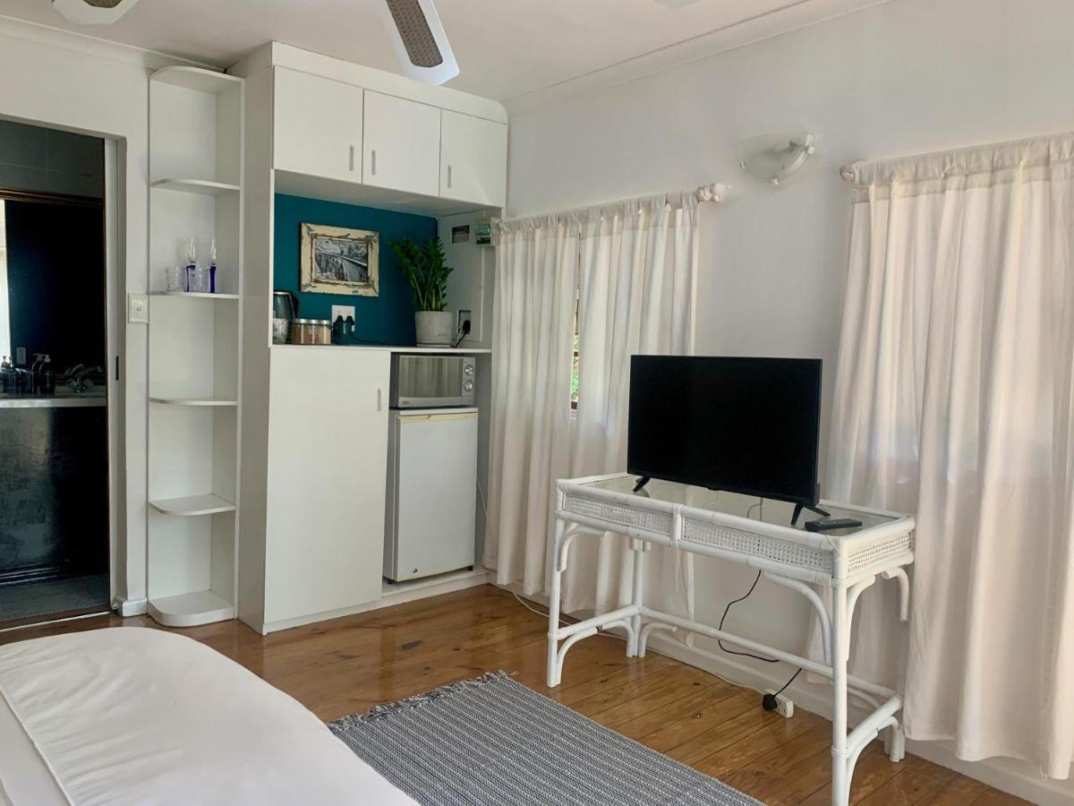סטלנבוש The Little Hideaway Guesthouse מראה חיצוני תמונה