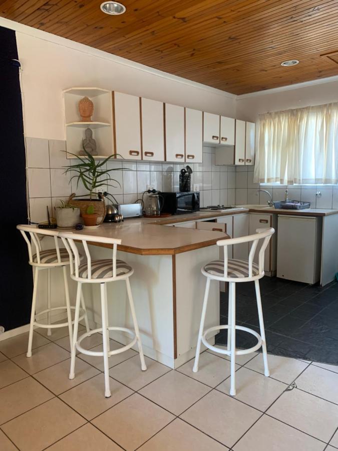 סטלנבוש The Little Hideaway Guesthouse מראה חיצוני תמונה